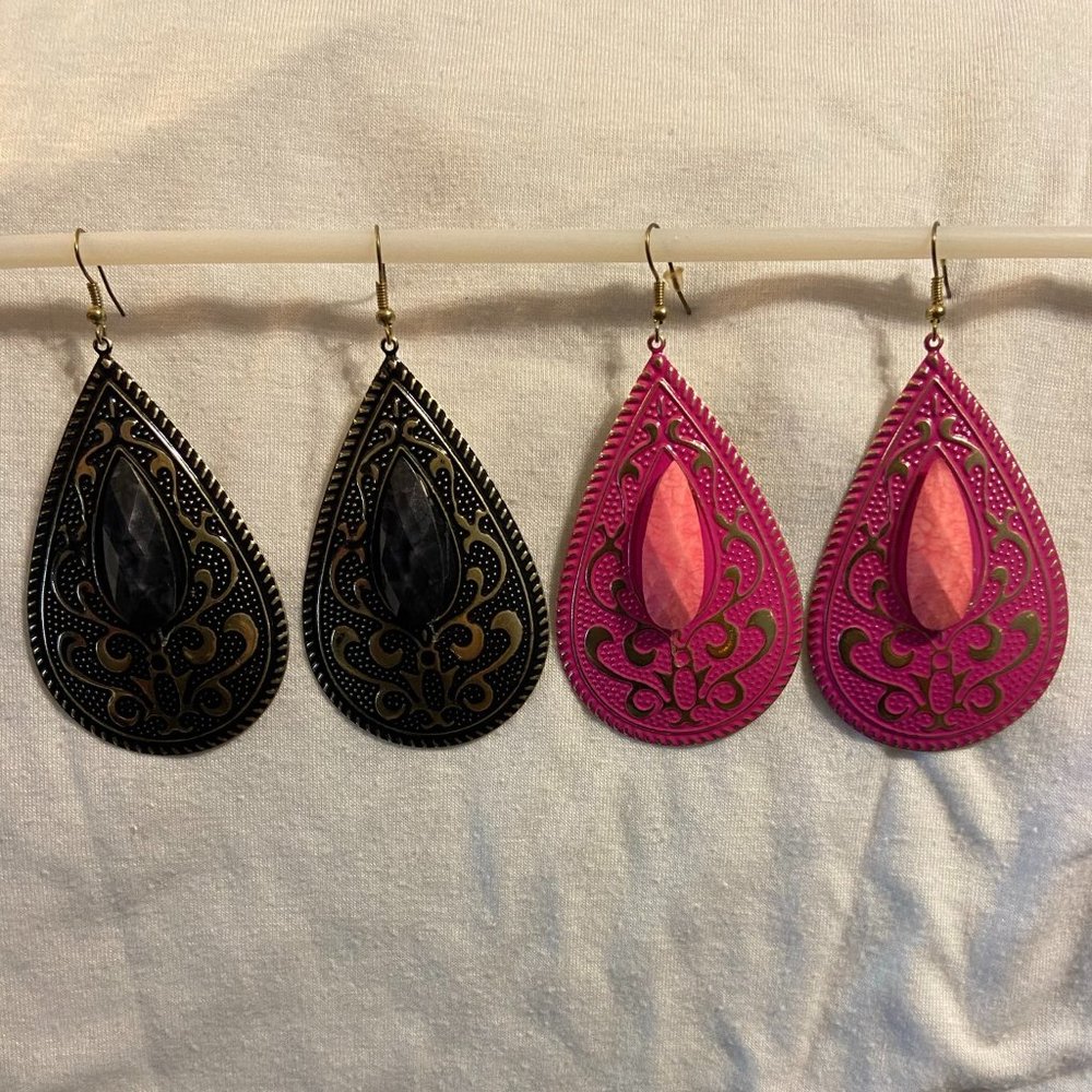 Fuchsia and Black sets of Dangle Earrings -